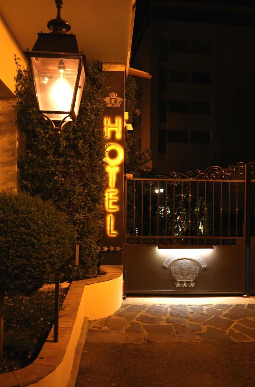 Hotel Royal Bon Repos Sainte-Maxime Exterior photo